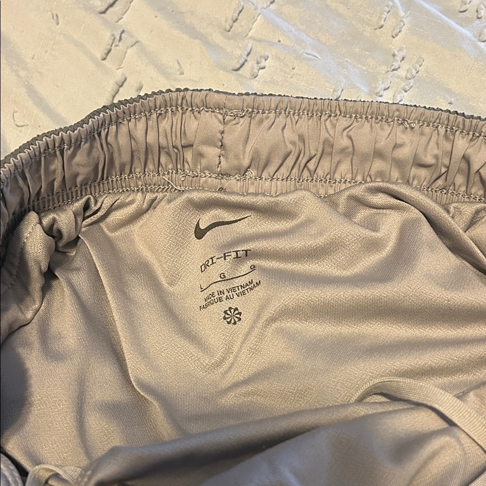 Nike Women's Gray Athletic Shorts - Picture 2 of 4